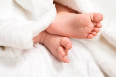 Novorođenče ponađeno u kesi: Devojčica ostavljena da se smrzava na minusu, a onda usledio još veći šok