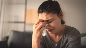 „Ponaša se prema meni kao prema smeću“: Mislila da je svekrva problem, a onda je shvatila ko joj zaista zagorčava život