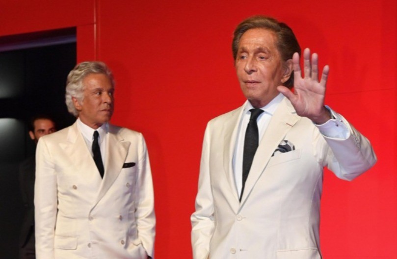 Po ovome je bio najpoznatiji, žene u Srbiji su ga obožvale: Ovo je boja koju je Valentino obožavao, dominira i 2026. godinom