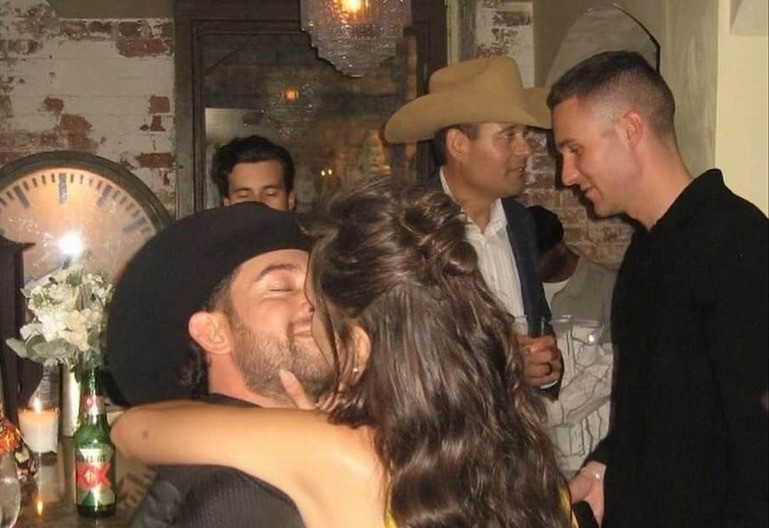 Pukla ljubav: Manekenka i jahač konja objavili tužnu vest, nije bilo savršenijeg para od njih, a ova stvar još više šokira