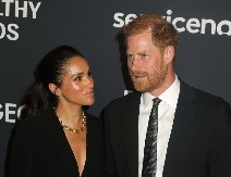 Zatekli su mnoge! Princ Hari i Megan Markl zahtevaju da im se osoblje obraća s ove 3 reči