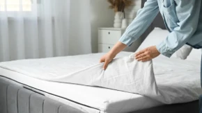 Ovakva ne bude ni u najskupljim hotelima: Kako da posetljina bude mekana posle pranja - tako što dodate 1 sastojak iz kuhinje u bubanj
