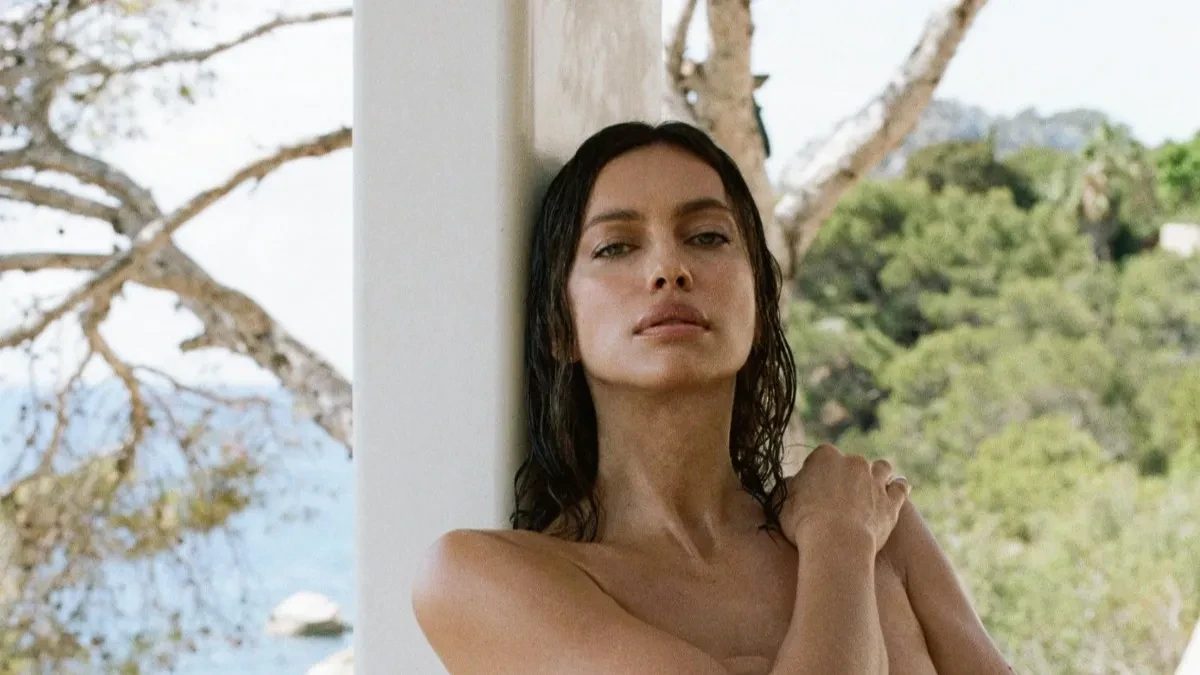 Irina Šajk skinula brus, pa ostala samo u kožnim pantalonama: Fotografija instant srušila Instagram!