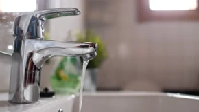 Šta znači slab pritisak vode? Evo kada treba da se zabrinete