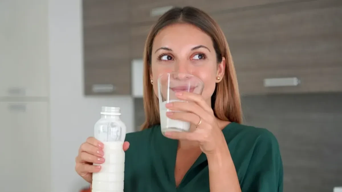 Jogurt ili kefir za doručak? Gastroenterolog otkriva šta je bolje za creva