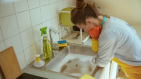 Sudopera vam se stalno zapušava? Rešite problem za 20 minuta i ne, nije soda bikarbona