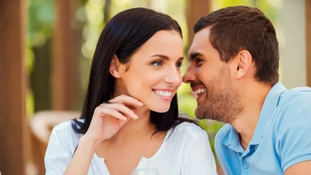Partner stalno analizira vaše reči? Psiholog objašnjava kada se ljubav pretvori u opsesiju