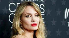 Anđelina Džoli pakuje kofere, leti iz Los Anđelesa: Pogledajte holivudsko imanje koje je prodala Madoni za 25 miliona