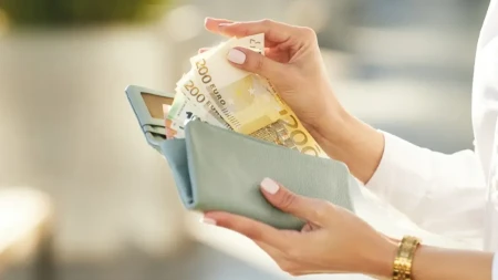 Posle teškog perioda stižu pare! Ova 3 znaka horoskopa doživeće finansijski bum u oktobru