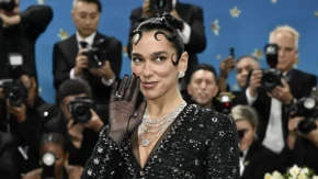 Top ili flop? Kakav je ovo stajling najomraženije Albanke u Srbiji, je l' vam ovo kič?