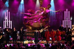 Šalje pozdrav nakon 7 godina: Zvezda gasi omiljeni šou, ljudi u šoku čitaju oproštajnu poruku