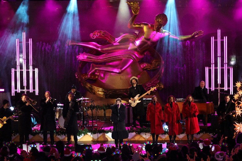 Šalje pozdrav nakon 7 godina: Zvezda gasi omiljeni šou, ljudi u šoku čitaju oproštajnu poruku