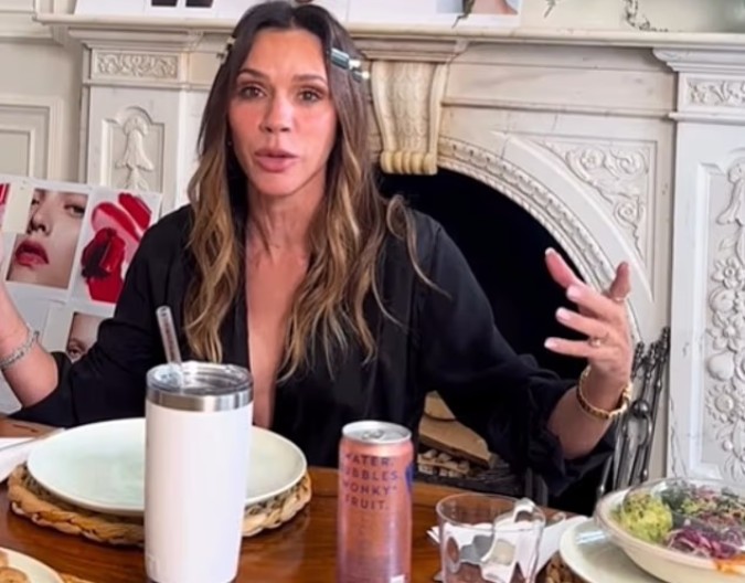 Doručak za ravan stomak: Zbog ovog jela Viktorija Bekam nema gram sala sa 50 godina