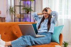 Doktorka oštro upozorava: Svi prave istu grešku kod guglanja simptoma!