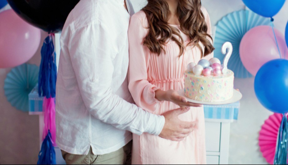 Propalo iznenađenje: Roditelji organizovali žurku za otkrivanje pola bebe, ali onda se degodilo nešto neočekivano