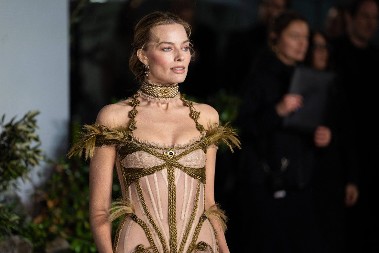 Davno nismo videli lepše rumenilo: Izgleda toliko prirodno, ali nije, evo kako da postignete ovaj čaroban efekat