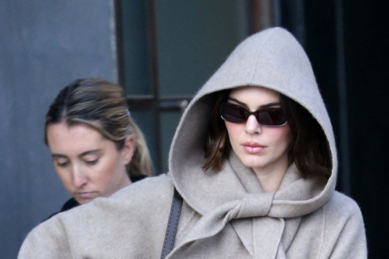 Sportska elegancija: Ovaj autfit će biti hit proleća 2026. godine, a sve zahvaljujući neočekivanom detalju