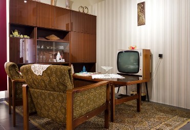 Skoro svi su imali ovu činiju u Jugoslaviji: Danas vredi bogatstvo, pregledajte vitrine!