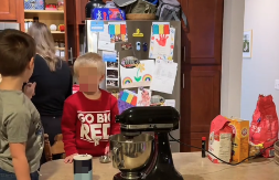 Bukvalno je okrenula leđa na sekund: Majka primerom dokazala da decu treba stalno gledati, evo šta je uradio njen sin