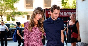 Uskoro jubilej: Glumac kojeg Srpkinje obožavaju otkrio kako je proslavio godišnjicu braka, žena mu je prava lepotica