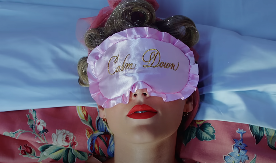 Zaboravite na mleko i čaj: Samo popijte čašu ovog napitka i spavaćete kao beba, nema više nesanice