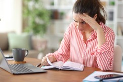 Istina o mom mužu me je uništila! Dok sam čitala njegov tajni dnevnik, oblio me je hladan znoj