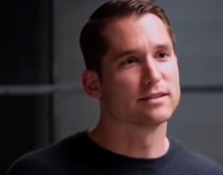 Advokat otkrio kako prepoznaje lažova: Tvrdi da ovaj psihološki trik uvek upali!