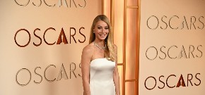 Ma da li je to ona došla na Oskara bez gaća? Gvinet Paltrou u haljini koja je sve zbunila, svi gledaju samo u jedan detalj