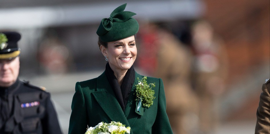 Ne idite pod nož: Ovaj trik daje iluziju zategnutog lica, potrebna su samo 2 poteza četkicom