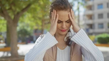 Lekar otkriva glavne okidače: Evo zašto su prolećne migrene najgore!