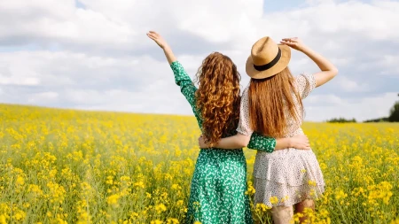 Drugarica umesto lekara: Evo u kom slučaju prijateljstvo može pomoći, odmah će vam biti lakše