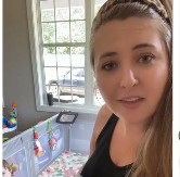 Pobacala je sve bebine igračke i dala joj ovo da se igra: Jedni se krste, drugi kažu da je genije!