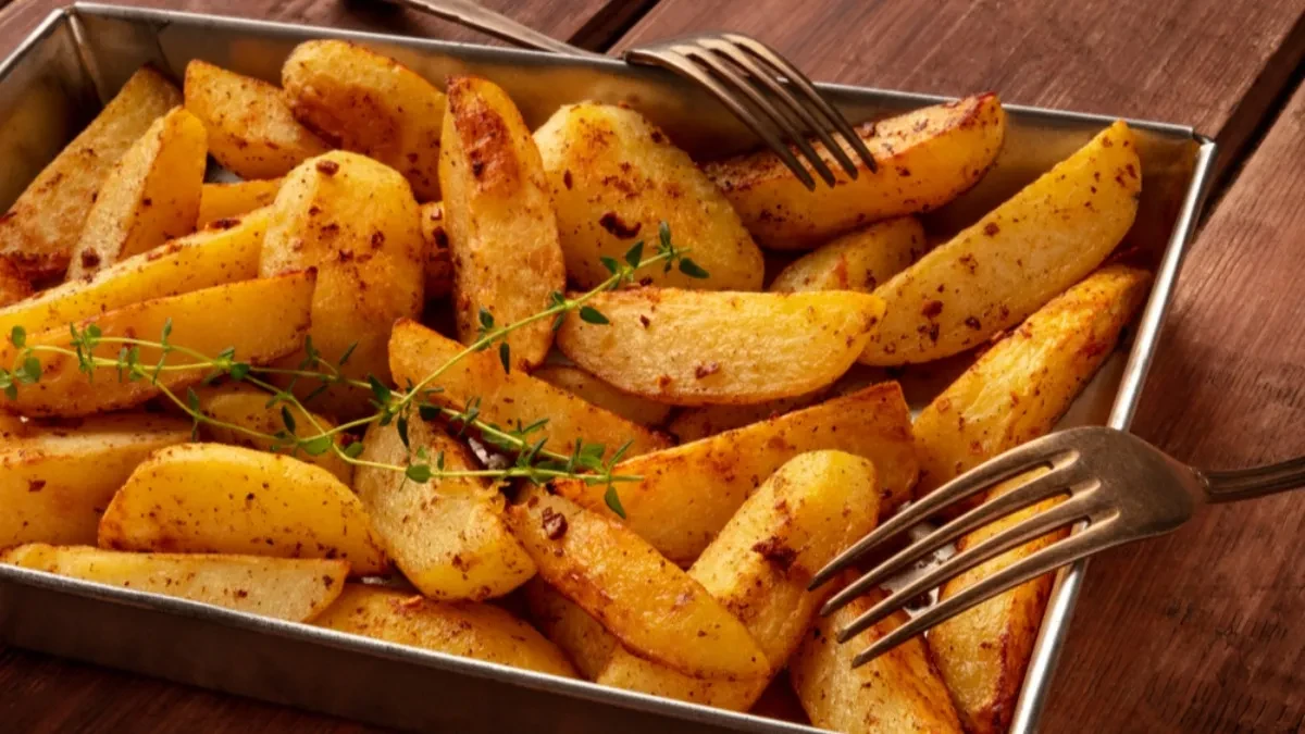 Krompir će biti hrskav kao u restoranu! Kuvar Miloš nam je otkrio trik za zlatnu koricu