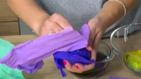 Znate kakva je boja, kao da su je pravile najveće umetnice: Farbate li jaja krep papirom, ako ne, vreme je da počnete