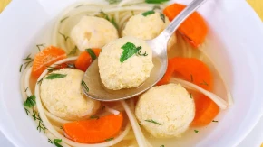 Ni tvrdne, ni žilave, nego mekane kao duša: Kako se prave domaće knedle, što ih više podgrevate, sve su lepše