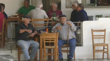 Obišao 150 mesta sa stogodišnjacima: Svi jedu ovu namirnicu svaki dan