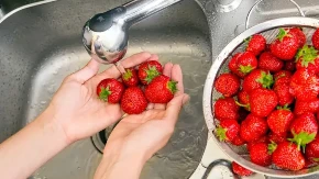Jagode su najzagađenije voće: Evo kako da ih pravilno operete