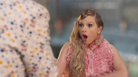 Kakvi Bezosi, kakvi bakrači, ovo će biti najpraćenija svadba na svetu: Pevačica se udaje, evo kada, za koga i gde