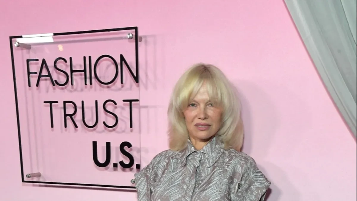 Relaksirana elegancija: Ovo je stil koji pristaje svim ženama, neutralna boja je pun pogodak