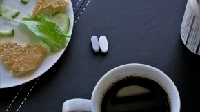 Uzimate ove lekove, pa posle pijete kafu? E, pa ta kombinacija je opasna po život