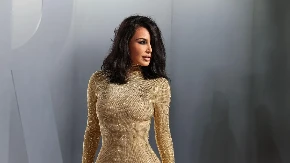 Kim Kardašijan je vatreni fan ove frizure! Evo kako da je napravite sami kod kuće