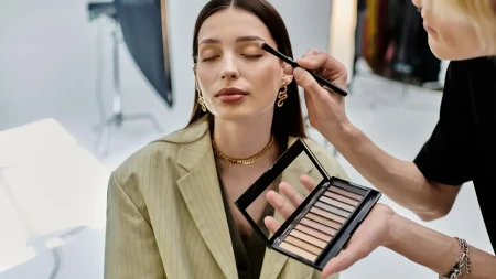 Senka za sve boje očiju: Univerzalna i prelepa, prosto ostavlja bez daha, ali morate izabrati pravu nijansu