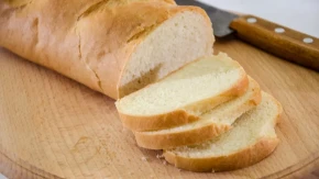 Beli hleb je nezdrav? Evo šta se dešava u organizmu ako ga jedete svaki dan