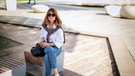 Zaboravite široke farmerke: Ovaj model izdužuje noge, stanjuje figuru i pravi je hit!