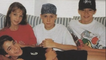 Prepoznajete li klince sa slike? Samo jedno dete nije postalo poznata ličnost!