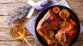 Nisu svi delovi piletine bezbedni: Evo šta bi trebalo izbegavati