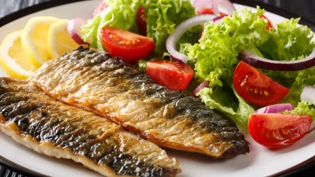 Ovu ribu doktori posebno preporučuju starijima: Čuva srce, nema žive i topi se u ustima!