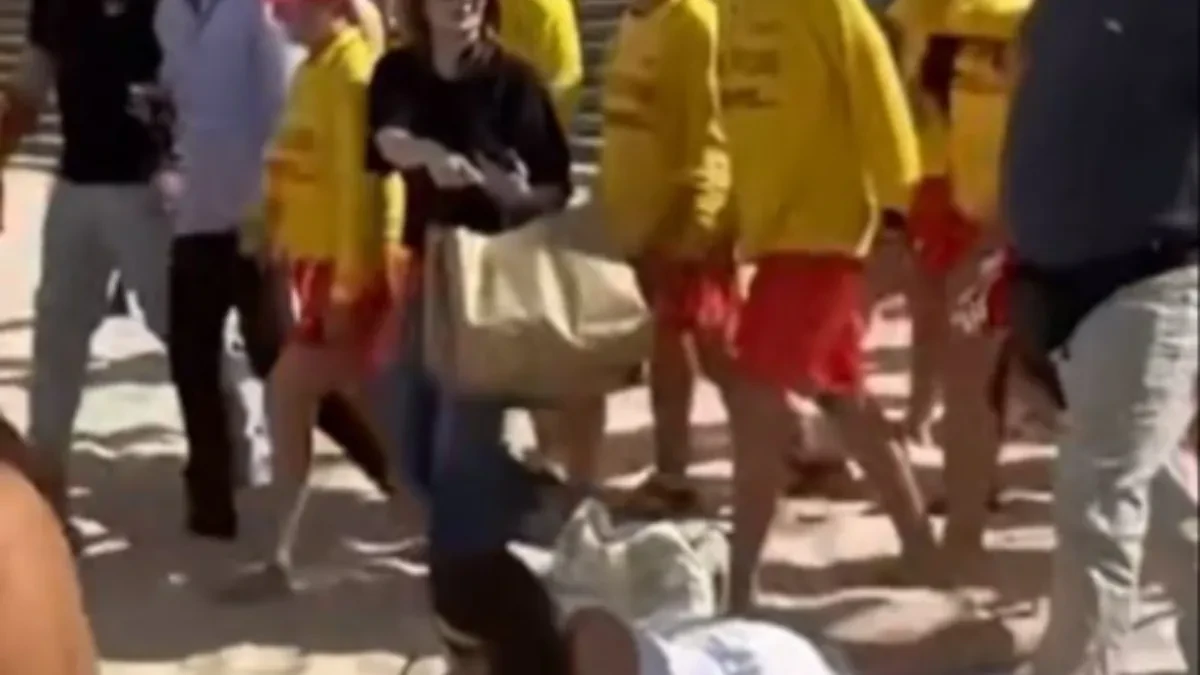 Ignorisala Harija i Megan kao da ne postoje: Nije ustala ni kad su prošli pored nje