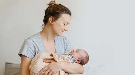 Epiziotomija: Šta svaka mama treba da zna pre i posle porođaja