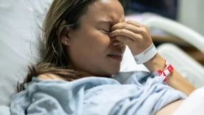 "Rekao mi je da uzmem taksi dok sam rađala njegovo dete": A ono što sam kasnije saznala bilo je još gore“